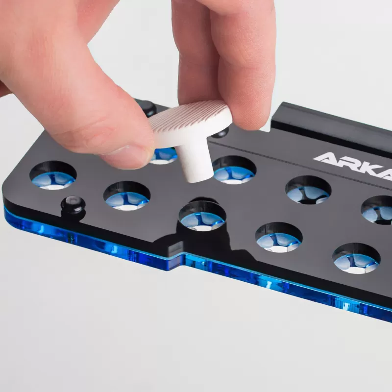 Arca acryl frag rack deck with magnet 32 holes | Coralandfishstore.nl Arca acryl frag rack deck with magnet 32 holes | Coralandfishstore.nl